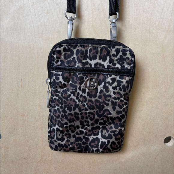 Baggallini Arlington Mini Crossbody Tan and Black Cheetah Print - Picture 3 of 9